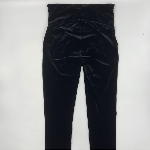 Spanx EUC Shiny Velvet High Waisted Leggings Black L Bodycon Holiday Shapewear - Picture 10 of 16